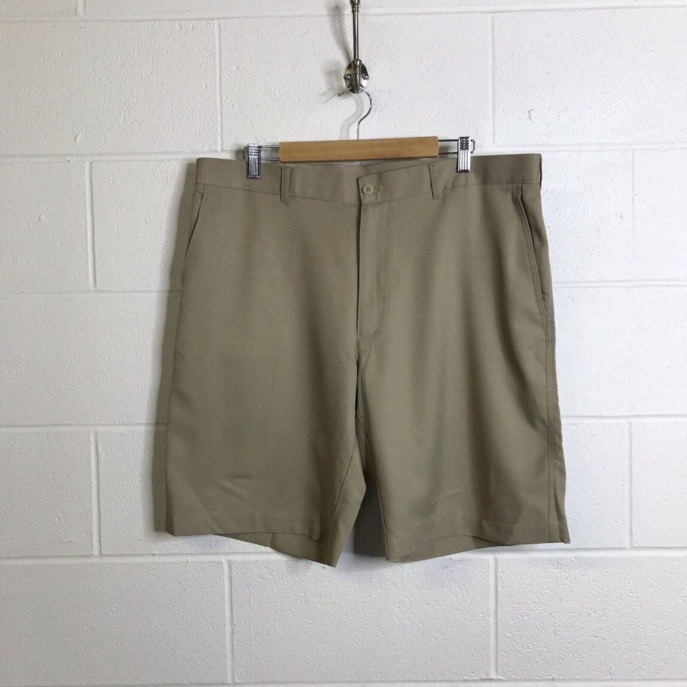 NWT New PGA Tour Mens Chinchilla Khaki Golf Shorts Size 38 MSRP$55